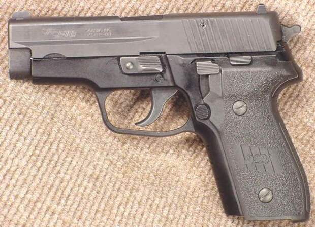 SIG-Sauer P228 (Германия, Швейцария) известный, оружие, пистолет