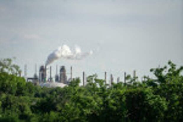 ЭКСКЛЮЗИВ - Эксперты советуют ОПЕК ожидать ограниченного роста добычи нефти в США -- источники