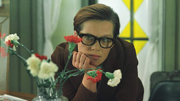 Людмила Прокофьевна и компания: зрители назвали самых сильных героинь советского кино