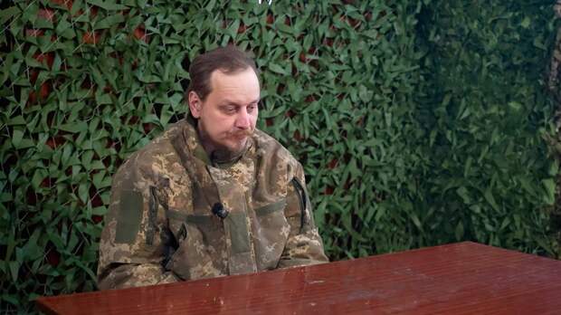 Солдаты ВСУ добровольно сдались в плен на Красноармейском направлении