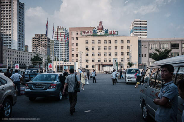 i-took-and-smuggled-these-out-of-north-korea-illegal-photos-kim-doesnt-want-you-to-see-12__880