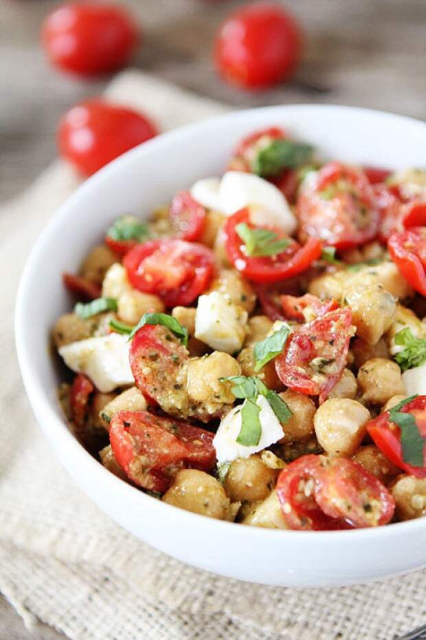 10 салатов, которые доказывают, что здоровое питание — это вкусно