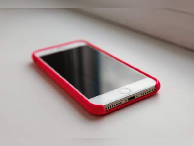 Российские банки ввели проверки родства при крупных переводах