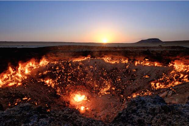 Газовый кратер "Врата ада". 
