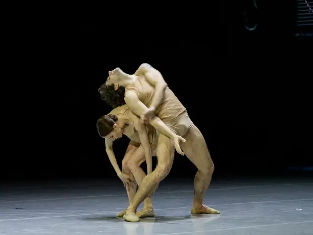 Dance Open поставил точку в огне: фестиваль столкнул на Гала классику и современность. Посмотрите, как красиво это было