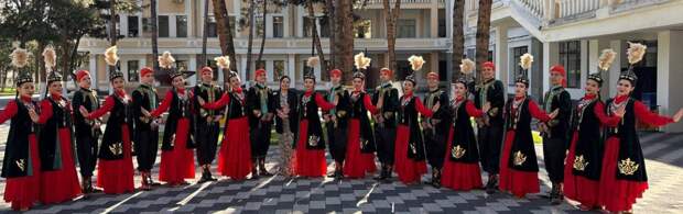 Танцевальный ансамбль из Мангистау завоевал гран-при на конкурсе в Ташкенте