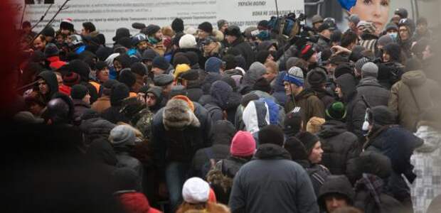 Киевляне за чистый город и против фашистов