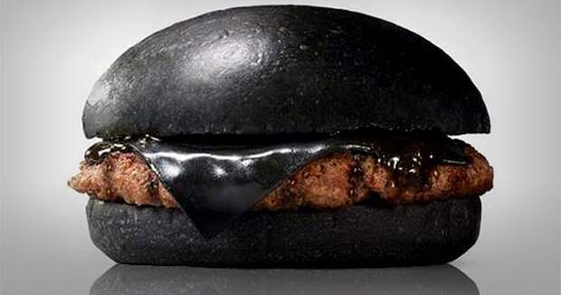 черный гамбургер из японского Burger king (2)