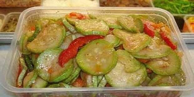 Кабачки по-корейски «улетают» первыми! Попробуйте и не пожалеете!
