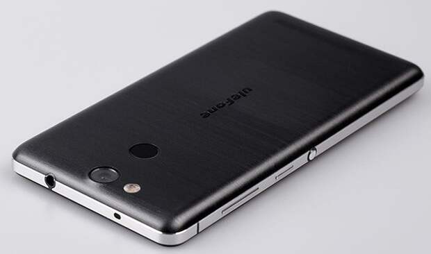 Cмартфон-долгожитель Ulefone Power