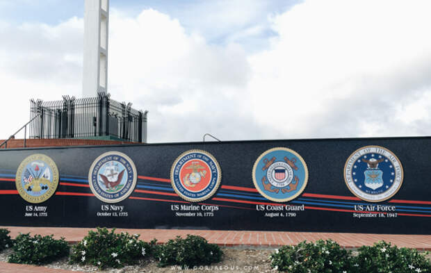 Mt-Soledad-Veterans-Memorial-3.jpg
