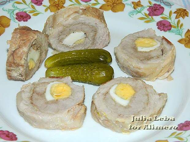 Мясной рулет Мясной рулет