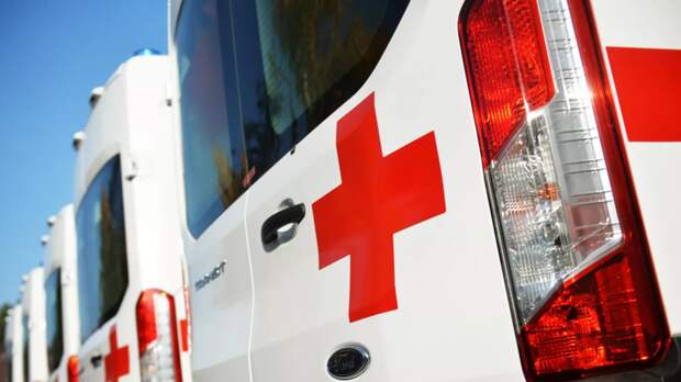 Самарским врачам передали 57 новых машин неотложной помощи