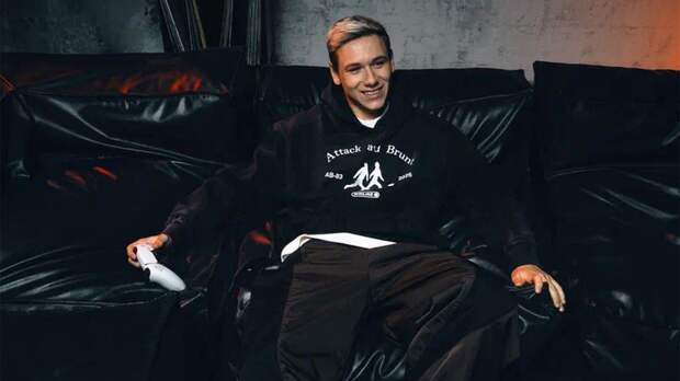 WINLINE представил коллекцию мерча, посвященную звезде российского футбола Алексею Батракову