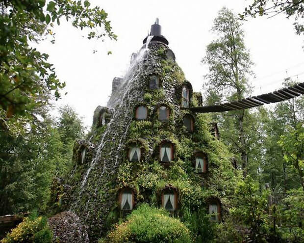10 самых странных отелей мира