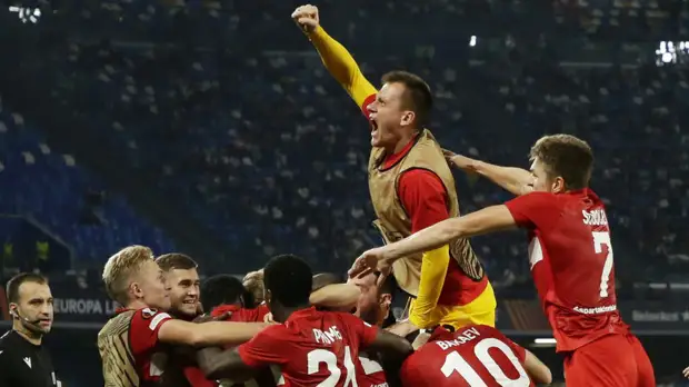 Витория посвятил победу над «Наполи» болельщикам «Спартака»