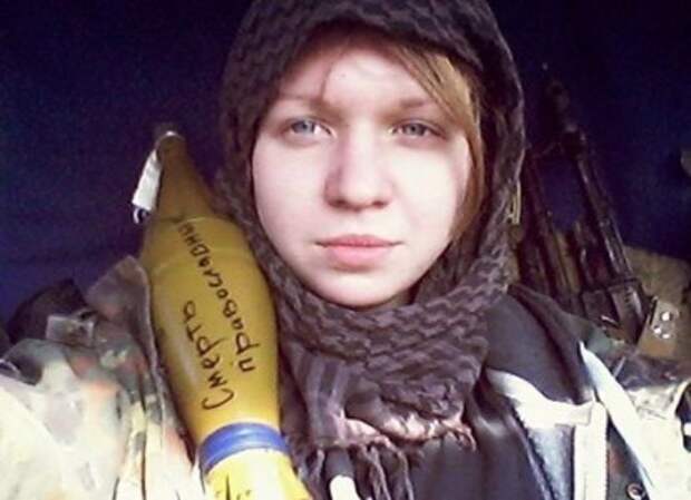 На фото — хипушка-лапочка, битломанка и отличница Вита Заверуха. Свидомые не понимают почему мы её недолюбливаем, действительно — «за що»? На фото — хипушка-лапочка, битломанка и отличница Вита Заверуха. Свидомые не понимают почему мы её недолюбливаем, действительно — «за що»?