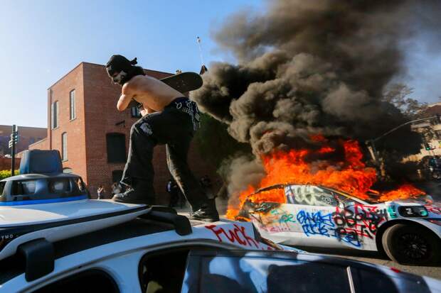 Breaking down claim Craigslist ad proves 2025 LA protests were orchestrated