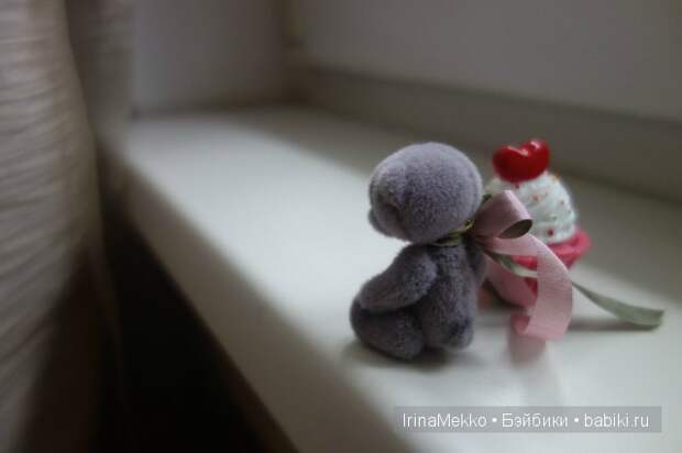 авторская игрушка Ирины Мекко, мини мишка, авторский медвежонок, ручная работа, игрушки своими руками
