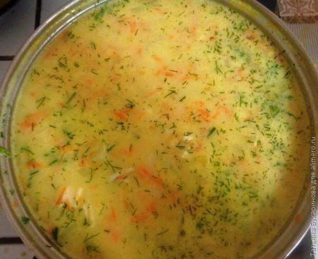 Сырный суп с куриным филе Сырный суп с куриным филе