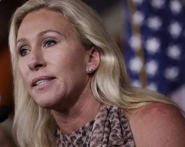 «Он сошёл с ума»: бывшая конгрессвумен Грин призвала окружение Трампа перестать ему поклоняться