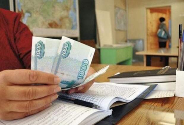 Врачи и учителя Казани смогут потратить больше денег / Новос…