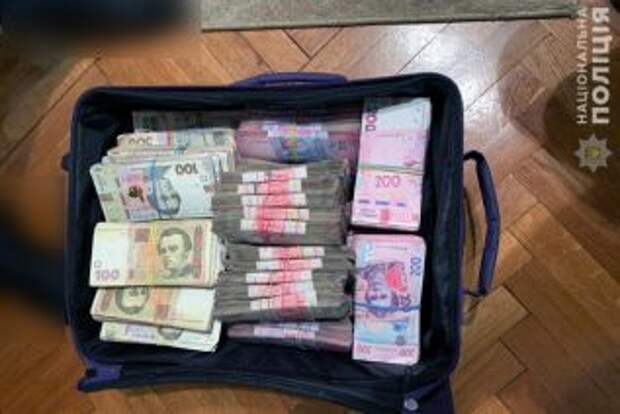 Бывшая сотрудница компании украла из офиса 1 200 000 гривен