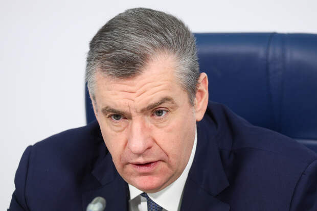 Слуцкий предложил расширить выплаты детям погибших бойцов СВО на студентов-заочников