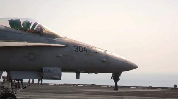 Иран заявляет, что сбил американский F/A-18 Super Hornet