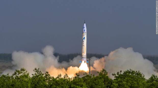 Китайская компания OneSpace запустила первую в КНР частную ракету