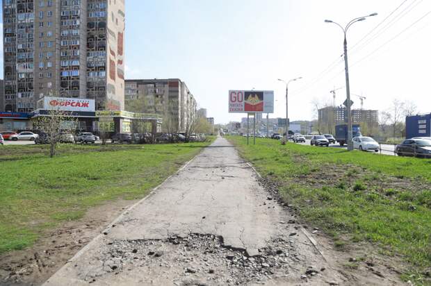 В Ижевске определили предварительный перечень тротуаров Первомайского района для ремонта