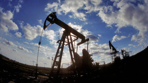 Бессент: США могут снять санкции с нефти РФ при урегулировании на Украине