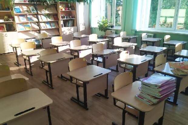 В школьную программу российских старшеклассников включат "служение"