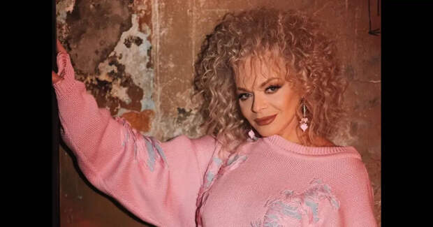 "Я всё поняла. Я живу с чистого листа". Лариса Долина рассказала о жизни после скандала с квартирой