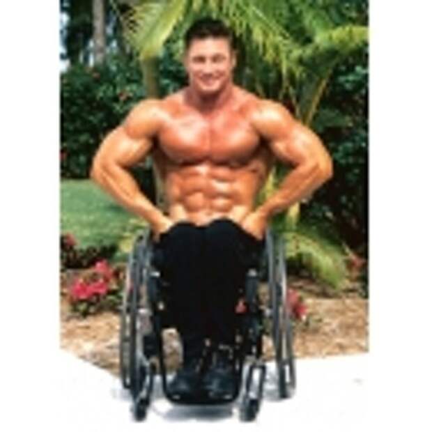 Безрукий бодибилдер. Качки инвалиды. Спортсмен колясочник. Бодибилдер инвалид. Культурист с ограниченными возможностями.