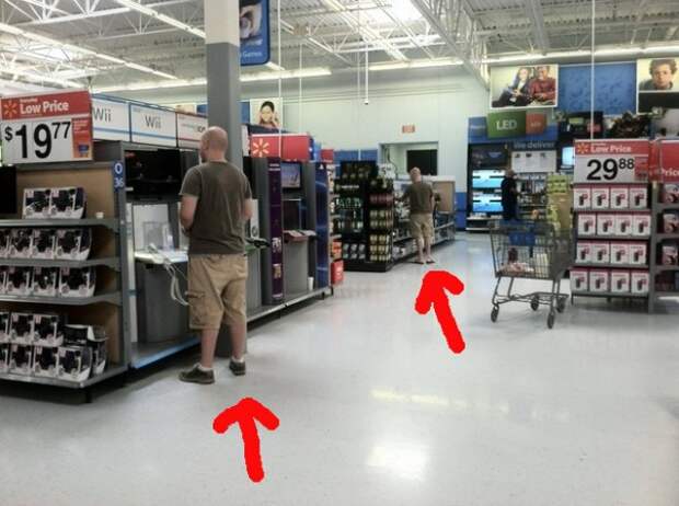 10. Неизвестные друг другу близнецы в супермаркете  ситуация, факт, фотография
