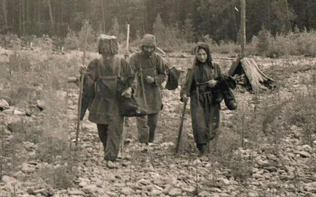 Хозяева тайги. Староверы 40 лет жили в глухой Сибири одни, скрываясь от всех