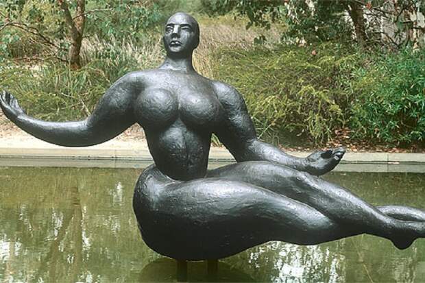 lachaisefloatingfigure.jpg