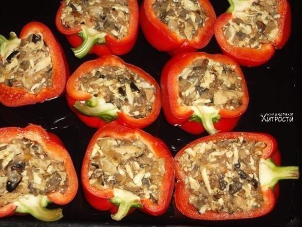 перцы, фаршированные курятиной и грибами