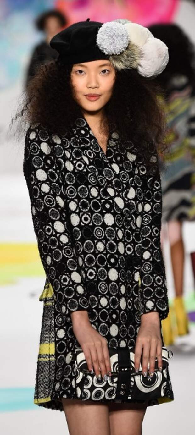 desigual463284838.jpg_325_0_1668.28358209_3000