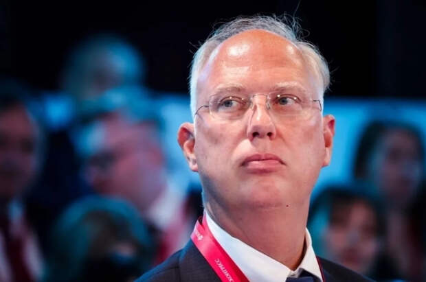 Дмитриев заявил о быстрой капитуляции ЕС перед США в ситуации с Гренландией