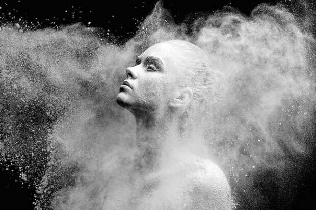 ТАНЕЦ И МУКА: ПОТРЯСАЮЩАЯ СЕРИЯ ФОТОГРАФИЙ В ДВИЖЕНИИ 8