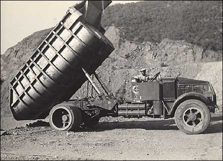 Модель AP Mack Truck