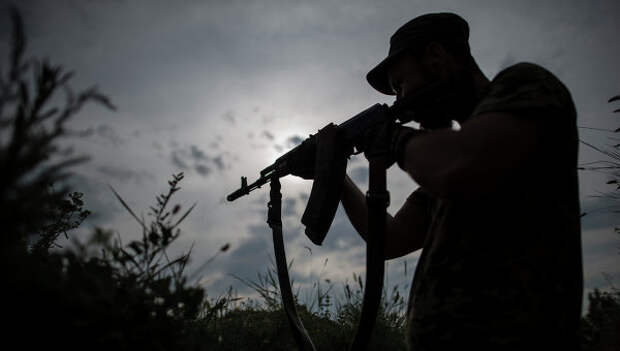 Украинский военный, архивное фото