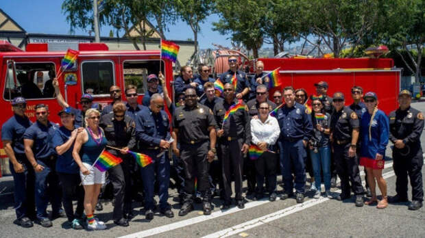 fire-lgbt1.jpg fire-lgbt1.jpg