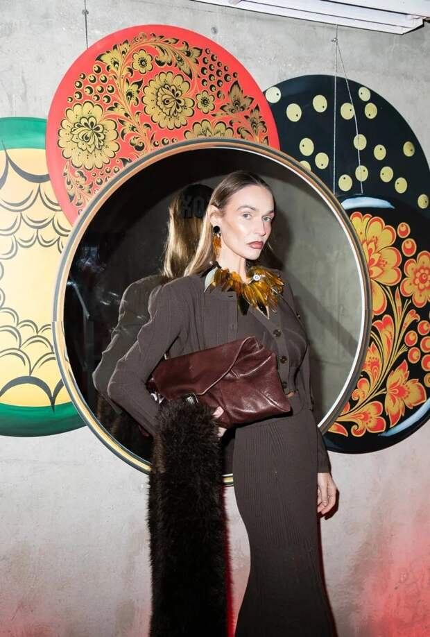 Острый приступ ностальгии: Алёна Водонаева, Андрей Малахов и Аня Чиповская Острый приступ ностальгии: Алёна Водонаева, Андрей Малахов и Аня Чиповская