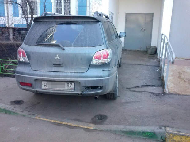 Мастера парковки авто, быдло, парковка, хамство