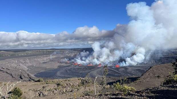 Вулкан Килауэа на Гавайях начал извергаться