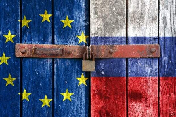 Россия оставляет в силе санкции против представителей стран ЕС