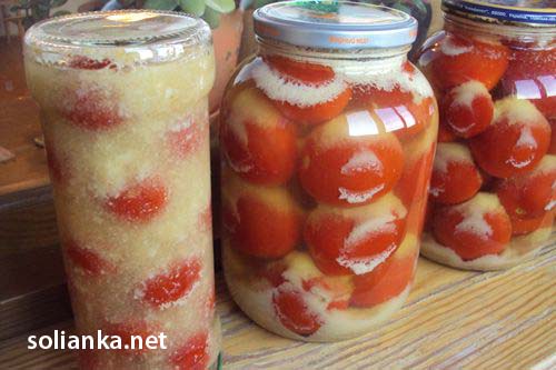 Маринованные помидоры с чесноком на зиму «под снегом» (очень простой рецепт и без стерилизации)
